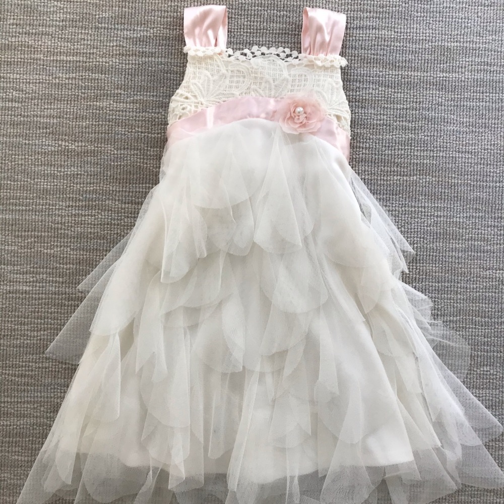 Chasing Fireflies vanilla petal dress -  6T - Picture 3 of 7